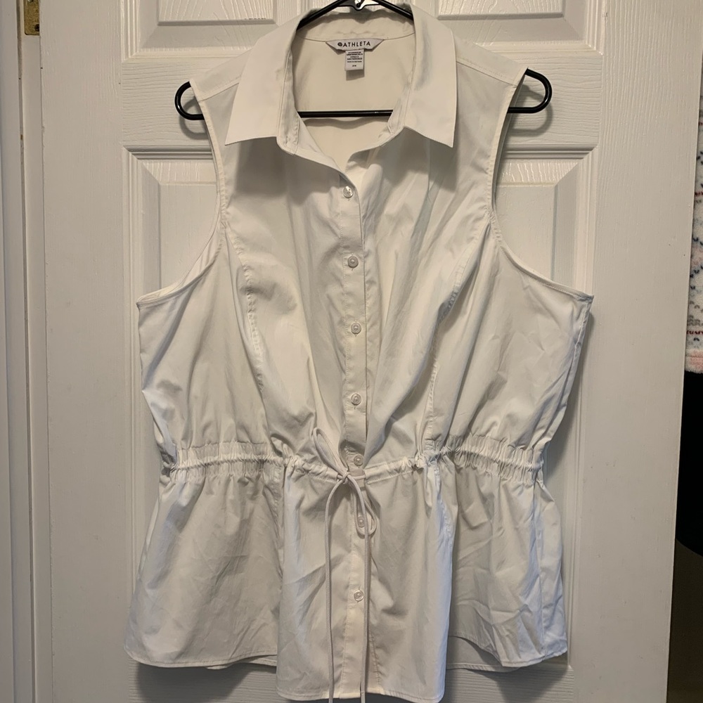 Athleta 2X Levitate Poplin Tank